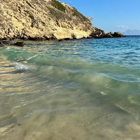 別荘 Dina's House *