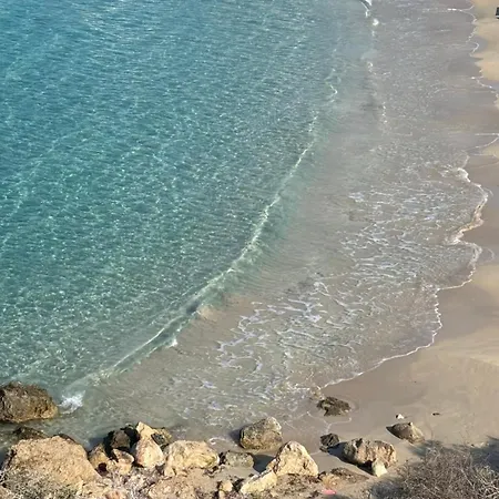 Dina's House * לפקוס קרפתאו