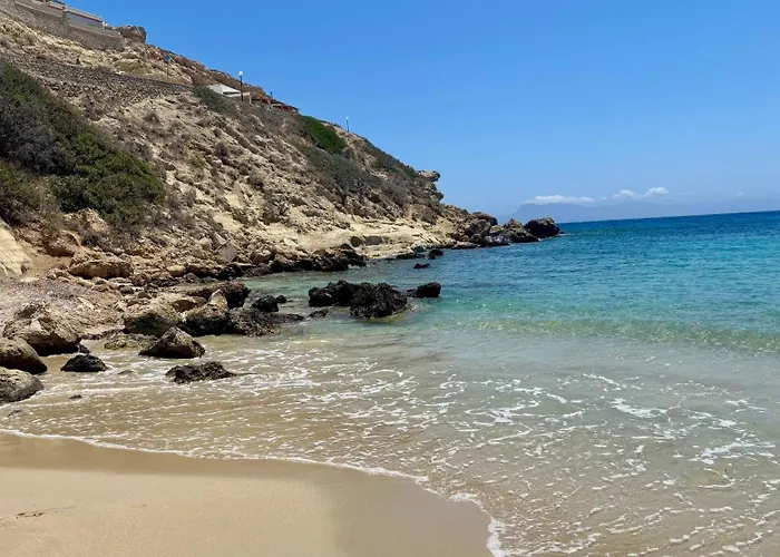 بيت للعطل Dina's House