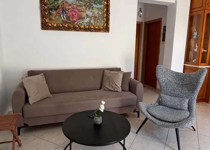 بيت للعطل Dina's House